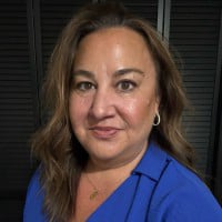 Jennifer L., Florida, USA-buyer